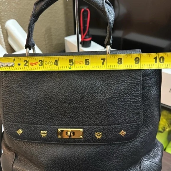 💋MCM 2 Bag Super NICE Gold Hardware *Like New - Picture 6 of 12
